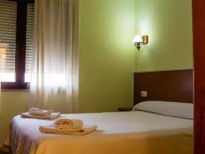 El Roble Hotel Restaurante