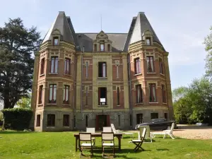 Château de La Croix Bizet