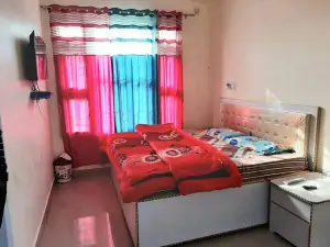 City Crown Guest House