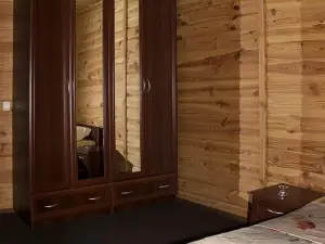 Curtea Boierului Hotel