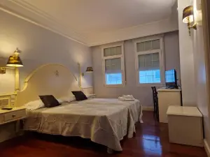 ホテル ハリソン エツェア