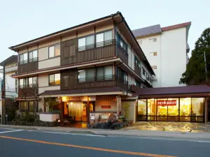 Unzen Iwaki Ryokan