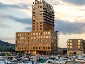 Wood Hotel by Frich's
