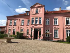 Schlosshotel Gross Koethel