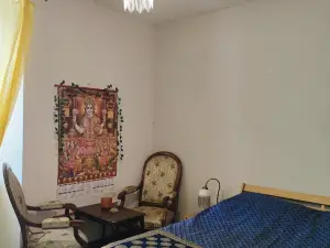 Chambres d'Hotes Dans Mas Avec Jardin en Bord de Riviere