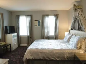 Mountain View Suites