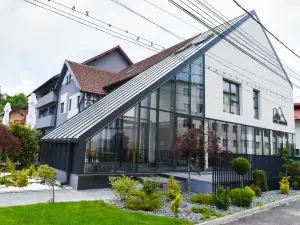 蘇卡爾帕蒂飯店