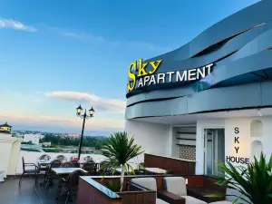 Sky House Apartment