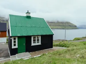Authentic Faroese House / Unique Location / Nature