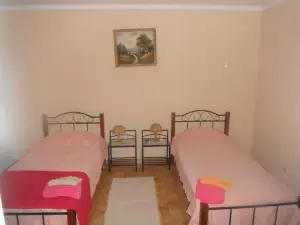Nefama Pensao