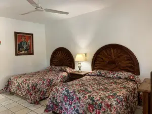 Los Barriles Hotel