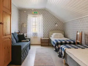 Hajstorp Slusscafé & Vandrarhem
