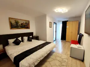 Regal Guest House
