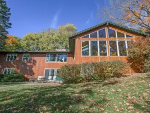 Up North Feel Within 40 Minutes of Minneapolis