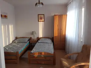 Domki , Pokoje gościnne Ustronie