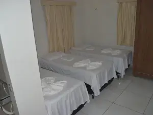 Loura Pousada