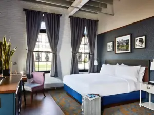 The Confluence Hotel