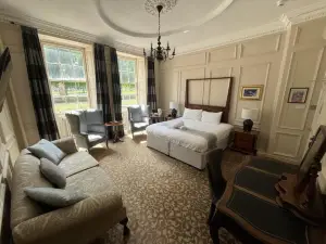 Manor House Hotel