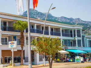 More Hotel