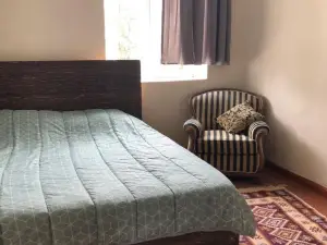 Acacia Guest House