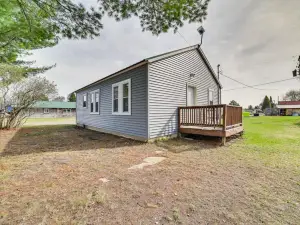Cozy Lewiston Home - Near Lakes & Restaurants!