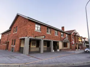 The George Hotel Bathurst