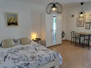 Apartments Dandić