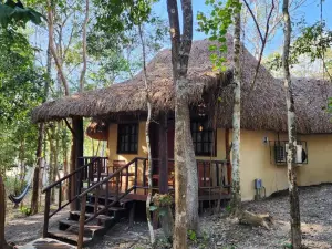 Hotel Cabañas Aldea Maya