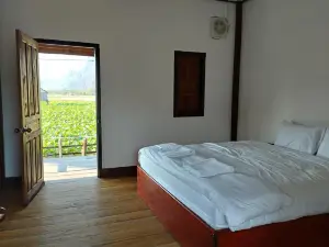Konglor Khamchalern Guesthouse and Restaurant