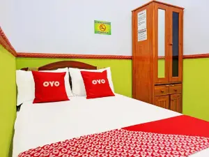 OYO 91928 Noril Haromain Homestay Syariah