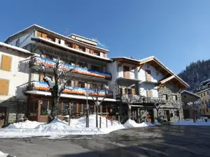 Albergo Ristorante K2
