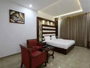Grand Hotel Nawanshahr