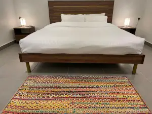 Ladan Apartment