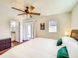 Scenic Mtn Views & Fire Pit: Modern Lenoir Retreat