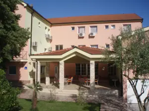 Hotel ''Marinko Kozina'' - Medjugorje