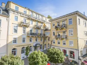 Heliopark Bad Hotel Zum Hirsch