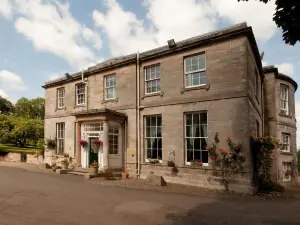 Marshall Meadows Manor House