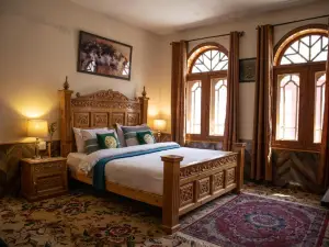 Duroyo Hotel