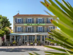 Hôtel du Bord de Mer "Le Vanillé"