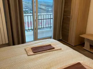 Pensiunea Giulia Home