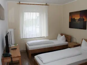 Hotel Rheinischer Hof