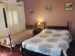 Hostal Rustyk