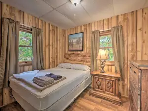 John Wayne Apartment - Deck, BBQ, Horses on-Site