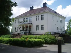 Hofsnäs Lilla Sjöstuga