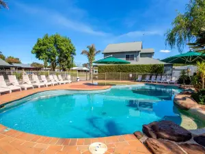 Nrma Ballarat Holiday Park
