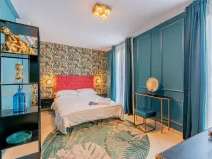 Boutique Suites