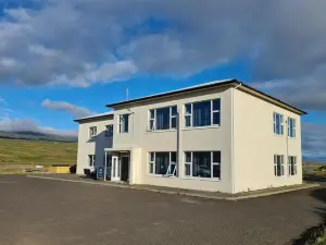 Hlín Guesthouse