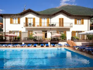 Hotel Lenno