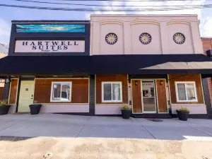 Hartwell Suites
