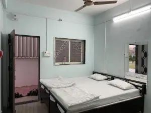 Fulgulab Lawns and Home Stay